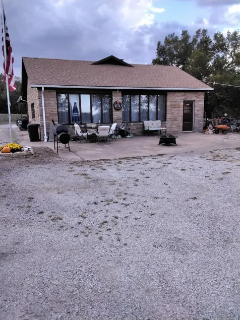 Country atmosphere/ Wildcat creek Lodge - Image 1