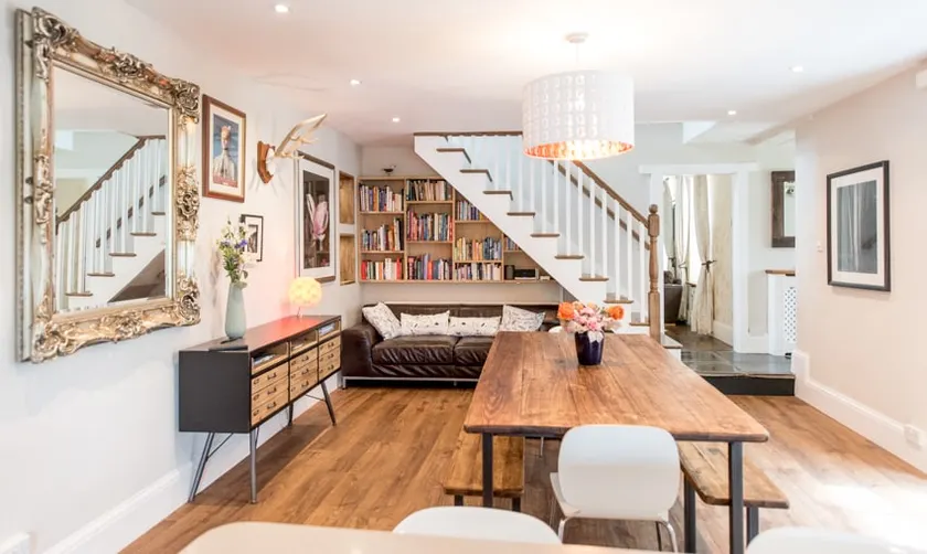 Fab big house near beaches - central with parking - Image 1