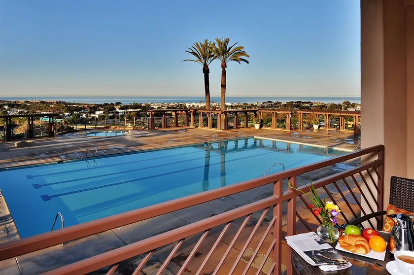 Grand Pacific Palisades Resort - Image 1
