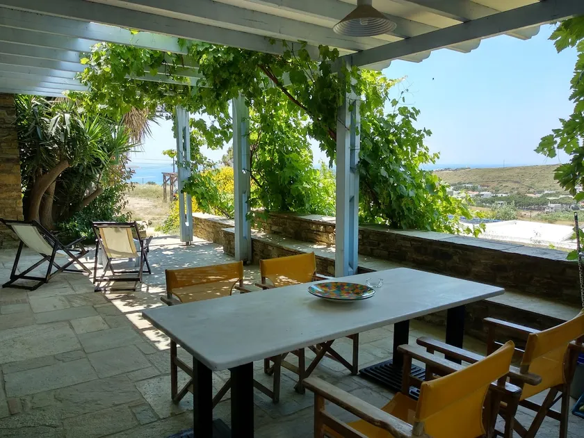 Summer Guesthouse - Image 1
