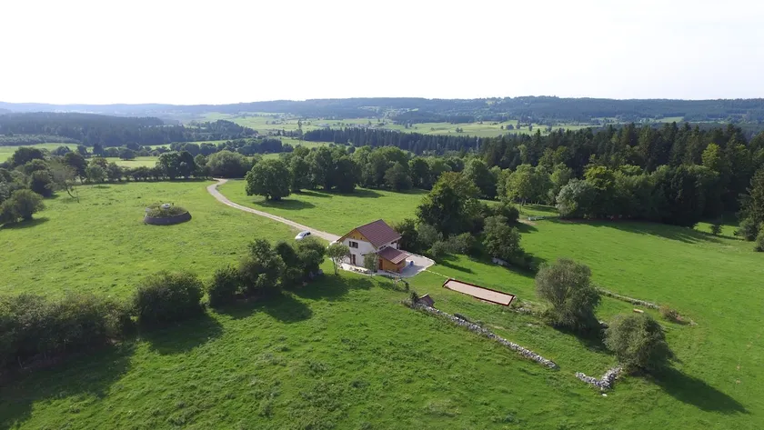 La Valentine, cottage for 12 people in the heart of nature - Image 1