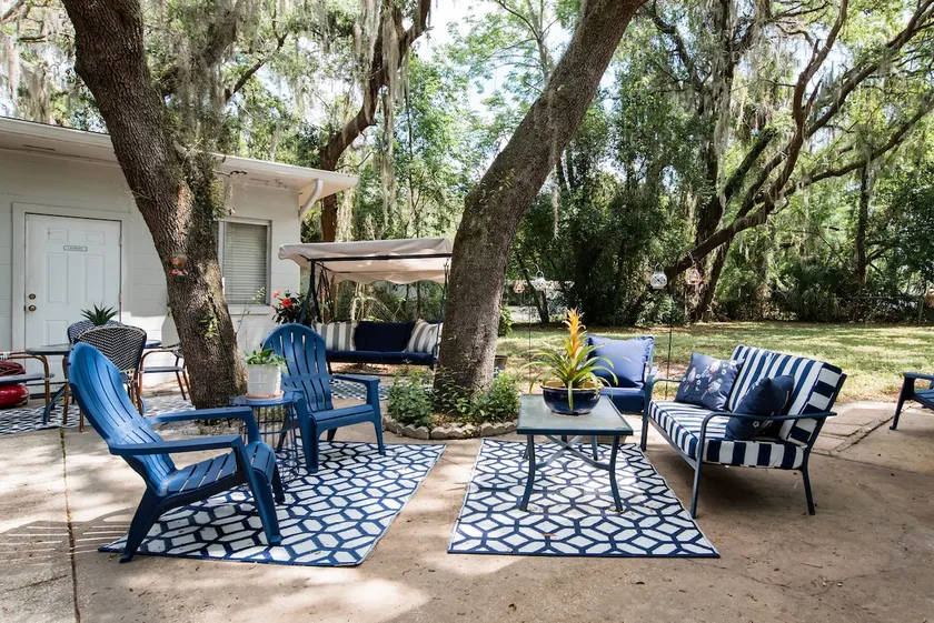 Farmhouse-Chic Retreat with a Charming Patio - Image 1