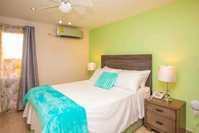 1-Queen size memory foam Bedroom with Free WiFi - Image 1