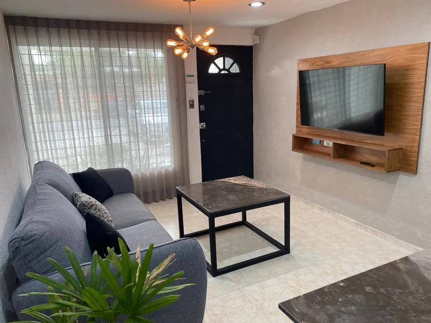 Modern Luxury 2 Bedroom Apartment Merida North - Image 1