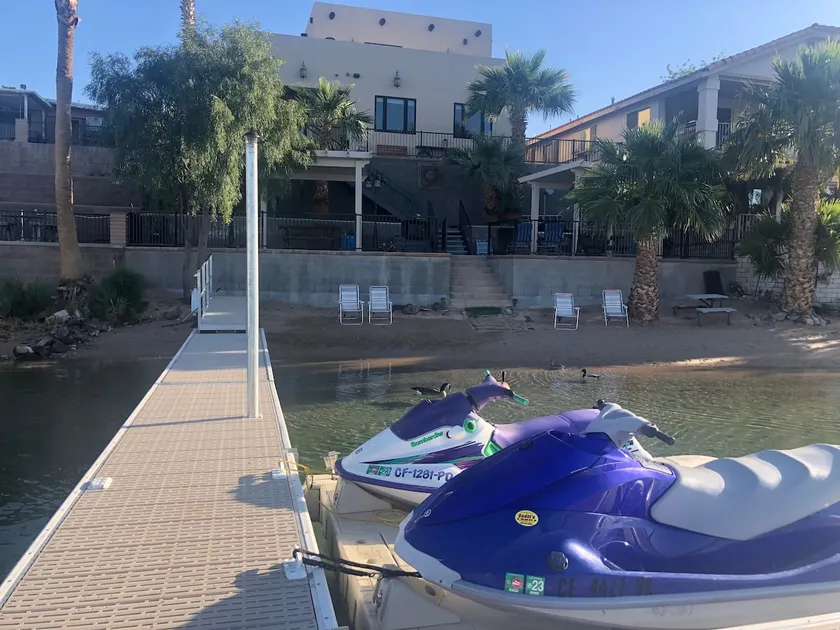 Paradise on the River BHC waterfront Beach 4BD 3Ba - Image 1