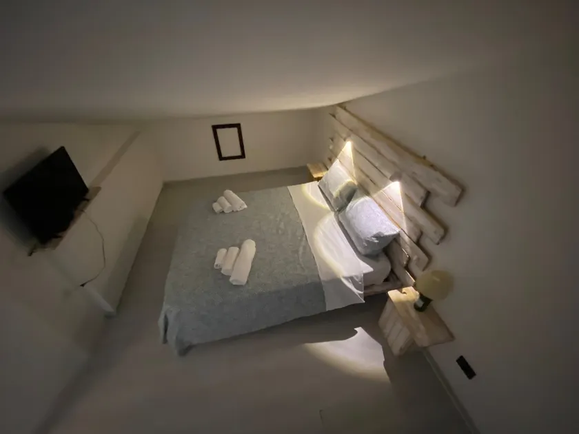 Private loft in historic center Salerno near Dome - Image 1
