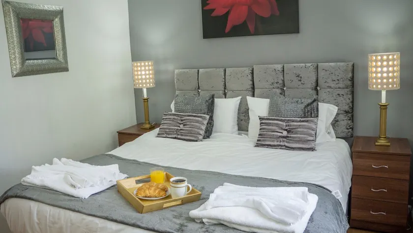 Comfort Stay Apartments - Image 1
