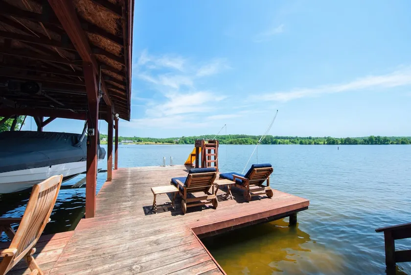 Lake Anna Waterfront Cabin w/Private Dock & Views - Image 1