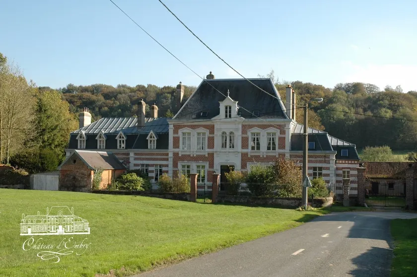 Château d'Embry met 16 kamers. - Image 1