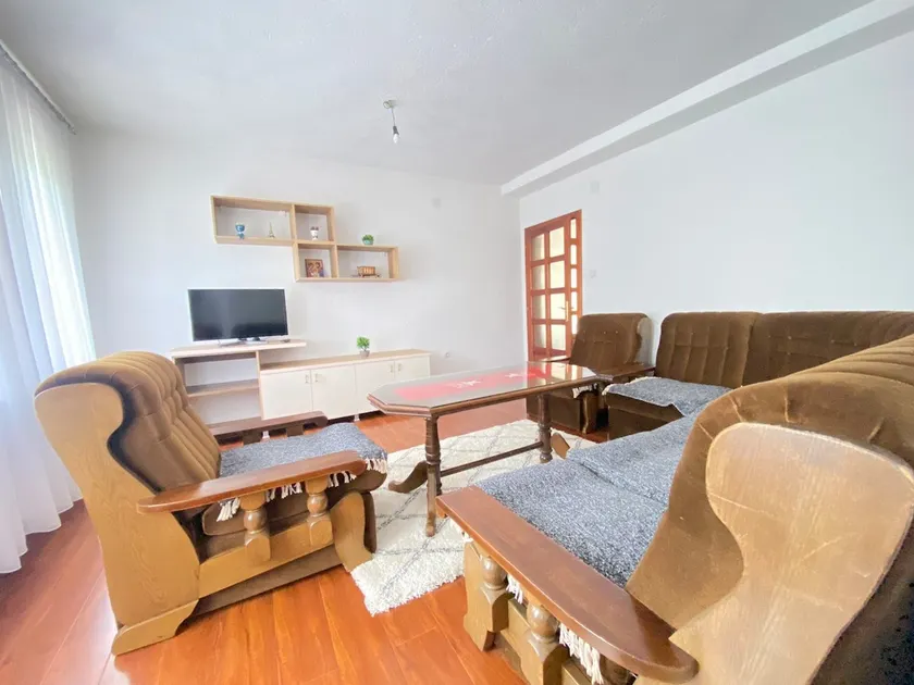 Apartment V&D - Image 1