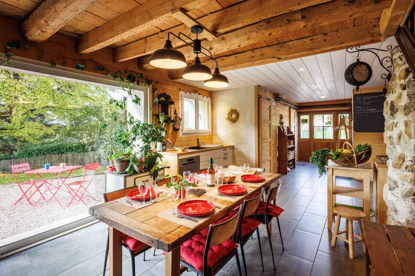 Graine de Douceur Jura- Chille house with garden 2 to 8 persons - Image 1