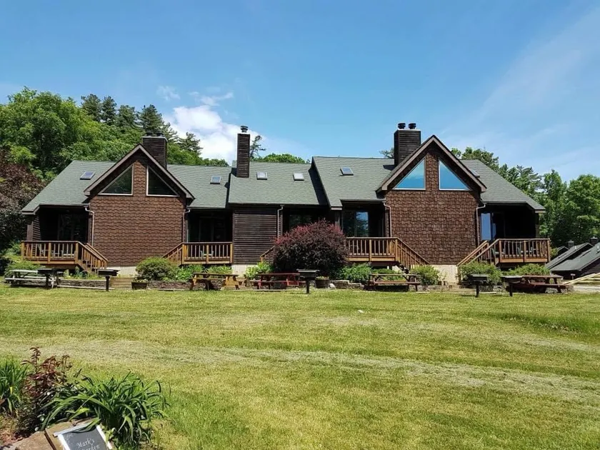Lakefront Villas on Northern Lake George (N4) - Image 1