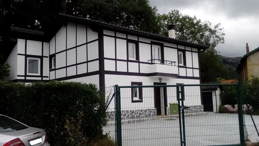 CHALET LAVIN ETXEA. From €75 for 2 people. - Image 1