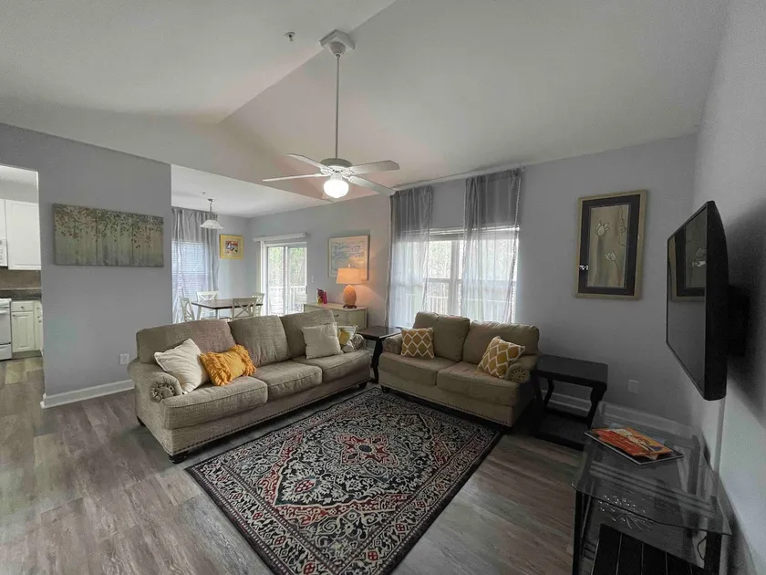 Sweet condo in the heart of Gulf Shores 412 - Image 1