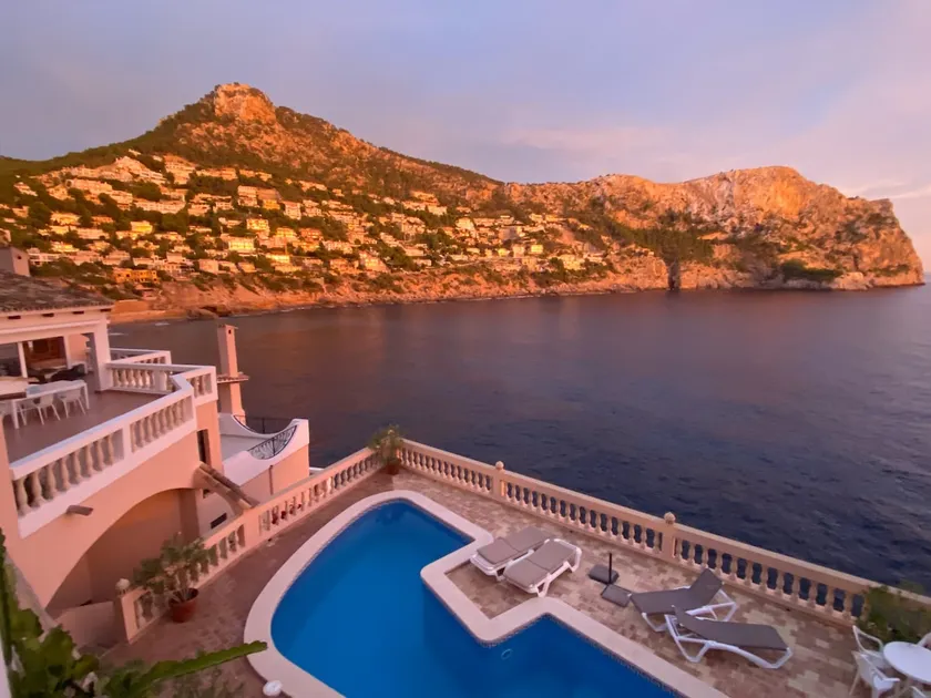 Studio with terrace with pool and sea access - Image 1