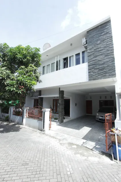 Miko Homestay near UGM, Tugu, Malioboro, & Airport - Image 1