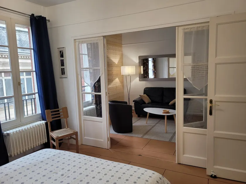 Apartment in the historic center of Évreux - Image 1