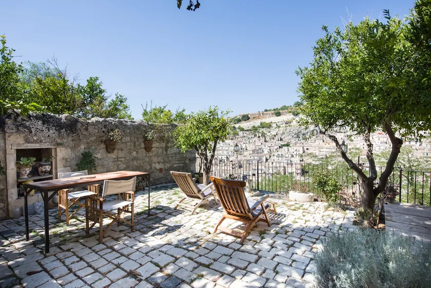 GARDEN HOUSE - The Sicilian Escape - Image 1