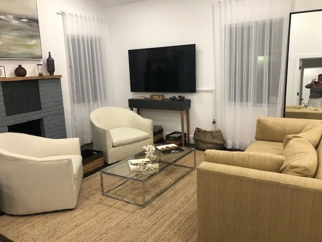 Mayu's House 5 Brickell, 10 Wyndwood, 20 M Beach - Image 1
