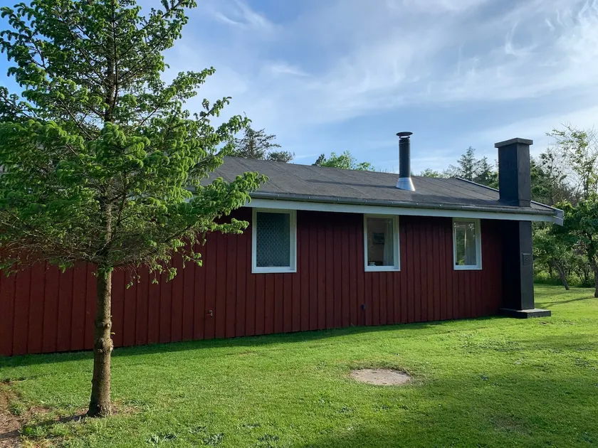 Bright and charming cottage in Lønstrup. - Image 1
