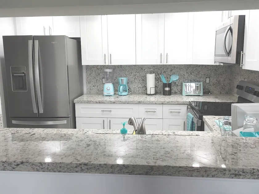 Experience Comfort and Convenience in Pines. - Image 1