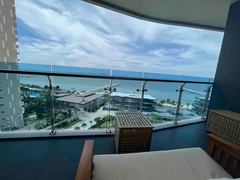 Cozy room with Sea view and private beach - Image 1