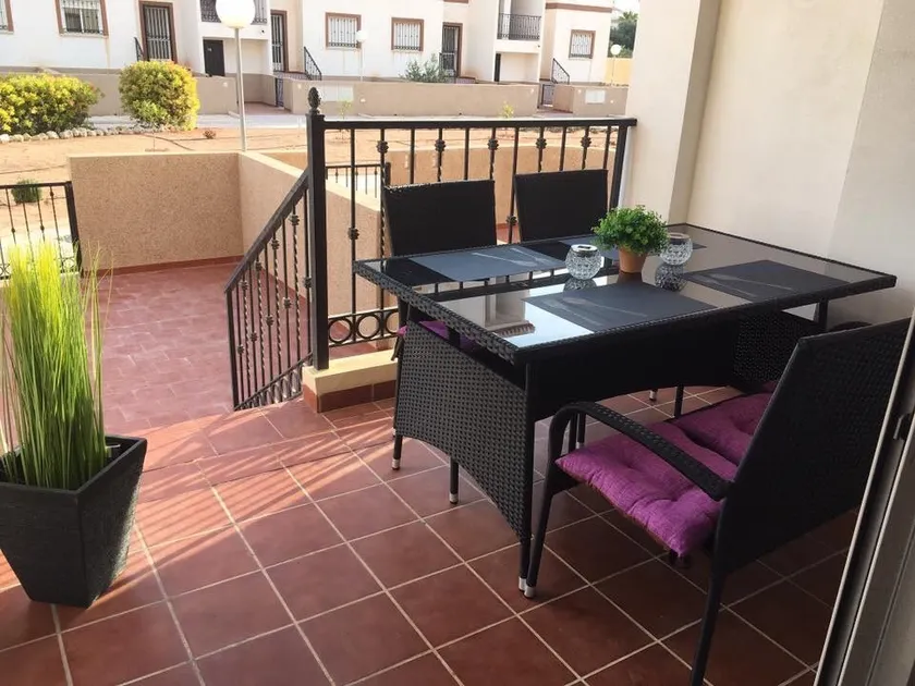 Lovely bungalow with two big terrasses - Image 1