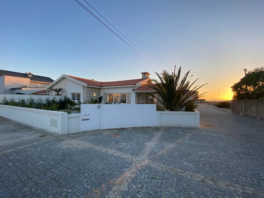 Arvore Beach House - Image 1