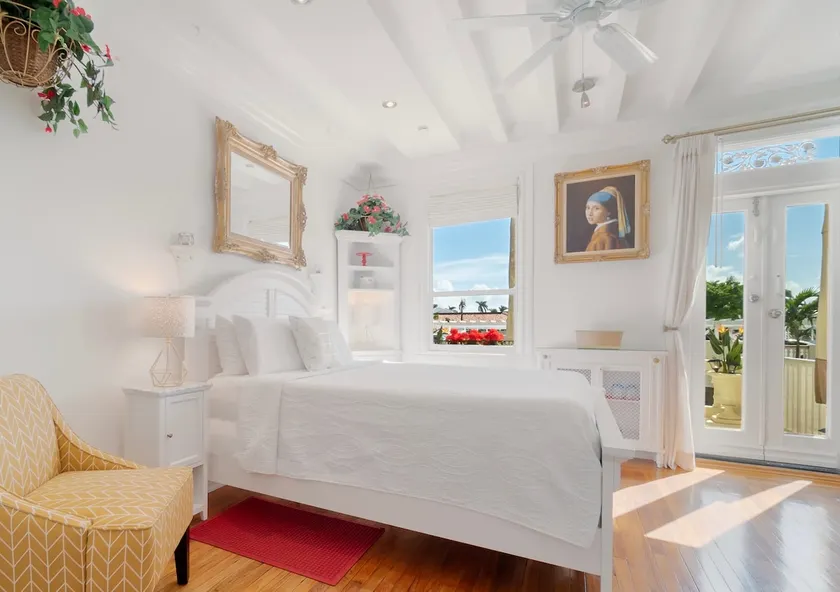 Sensational Palm Beach Island with Grand Terrace - Image 1