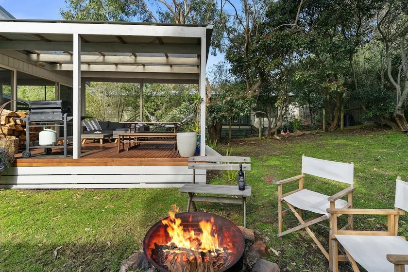 COAST NEST | Relaxing Beach Retreat | Ideal for Couples | Pet Friendly  - Image 1