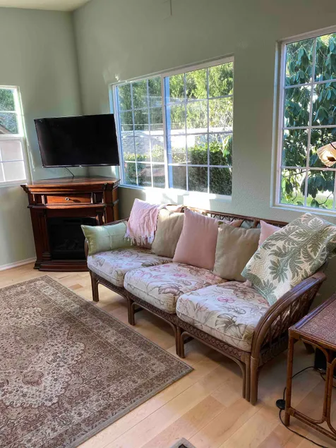 Rhododendron House - Image 1