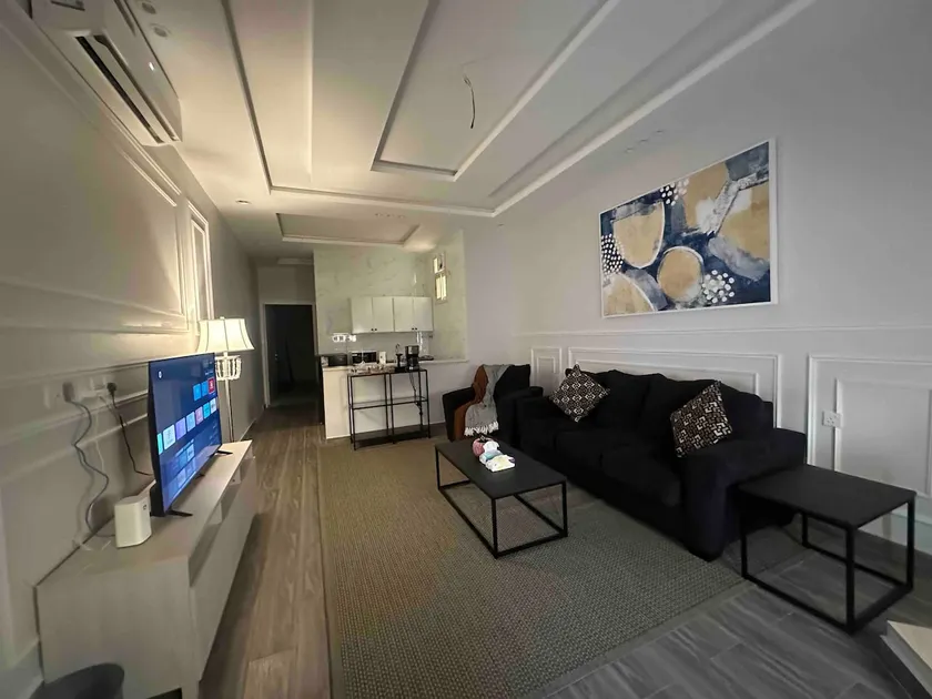 Private apartment in a prime location before the Boulevard, Al-Miaa Road - Image 1