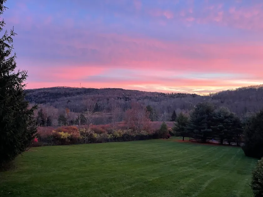 Private, Elegant Chalet w/ A Breathtaking View - Image 1