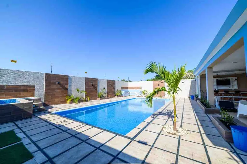 Villa Flor, Las Americas - Image 1