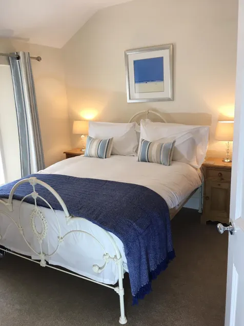 Sea Breeze Cottage on the North Wales Coast - Image 1