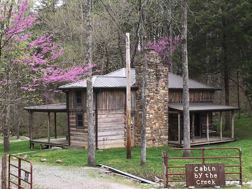 Cabin by the Creek - Image 1