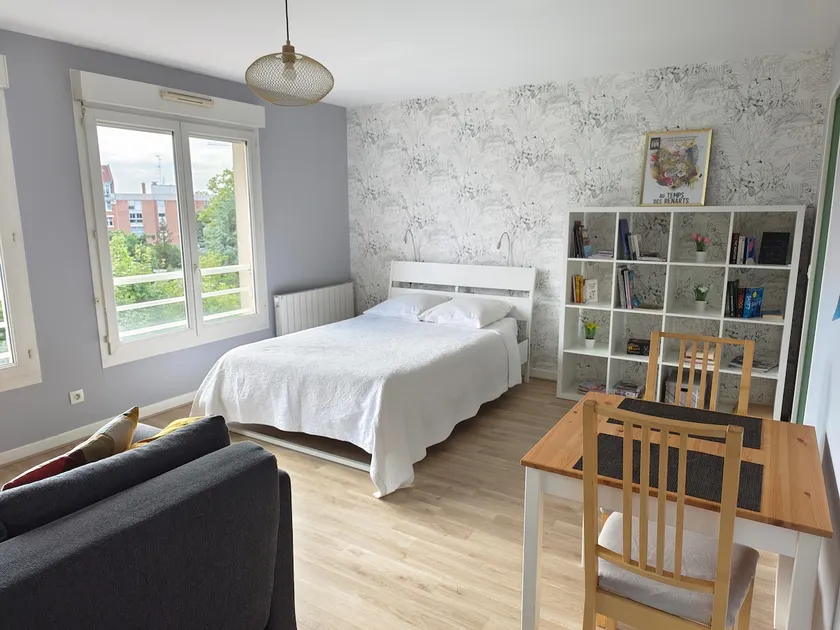 Botanical Apartment near Lille - Image 1