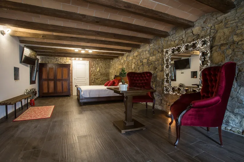 Stylish loft in Montserrat - Image 1