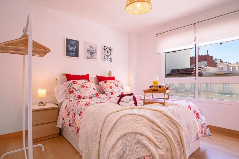 -MalagaSunApts- Premium Centre FreeParking - Image 1