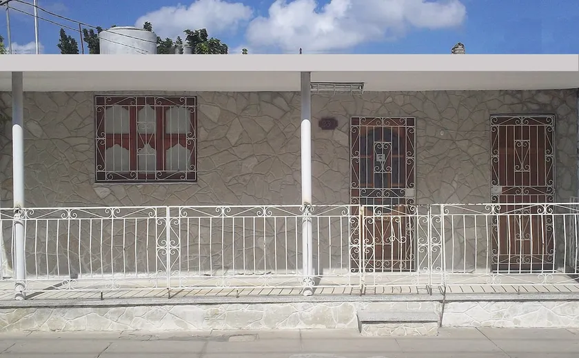 Villa \"Doña Anita\" Al Mejor Precio HOLGUIN - Image 1