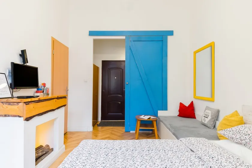 Pinterest Home next the Synagogue AC wifi - Image 1