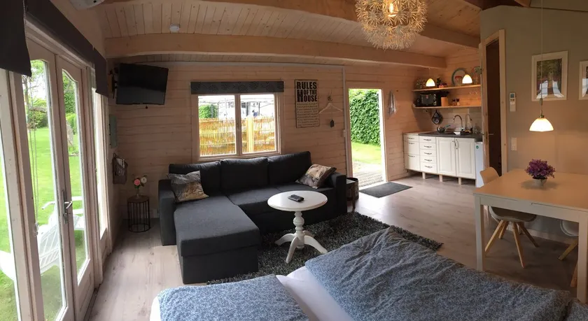Log cabin 25 m2 - Image 1