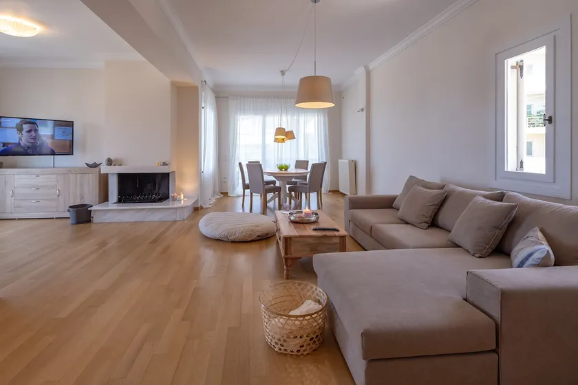 Rhea - Glyfada Sea View apartment - Image 1