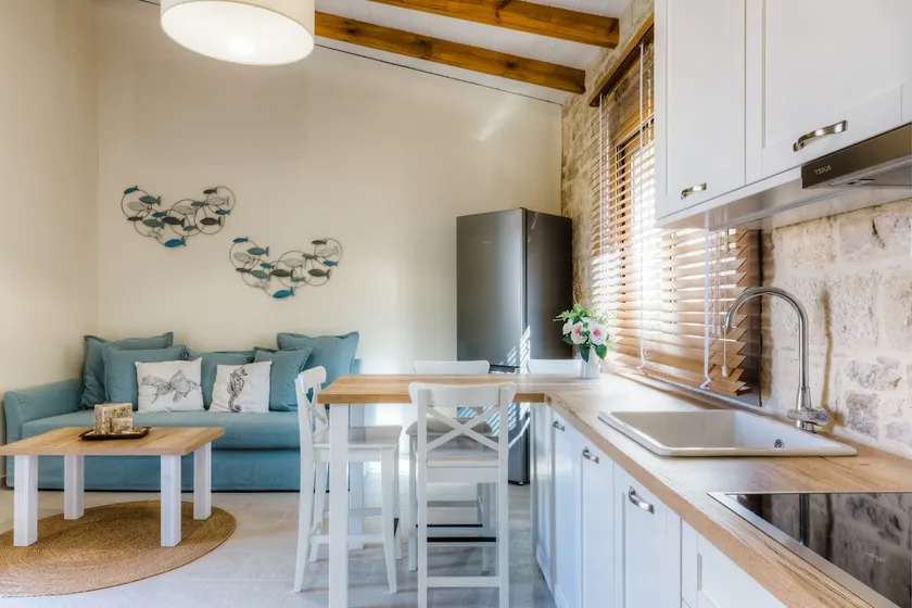 Luxury Gem overlooking the church, 150m from beach - Image 1