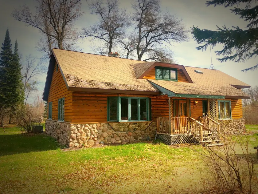 Very spacious and quiet 3 bedroom home - Image 1