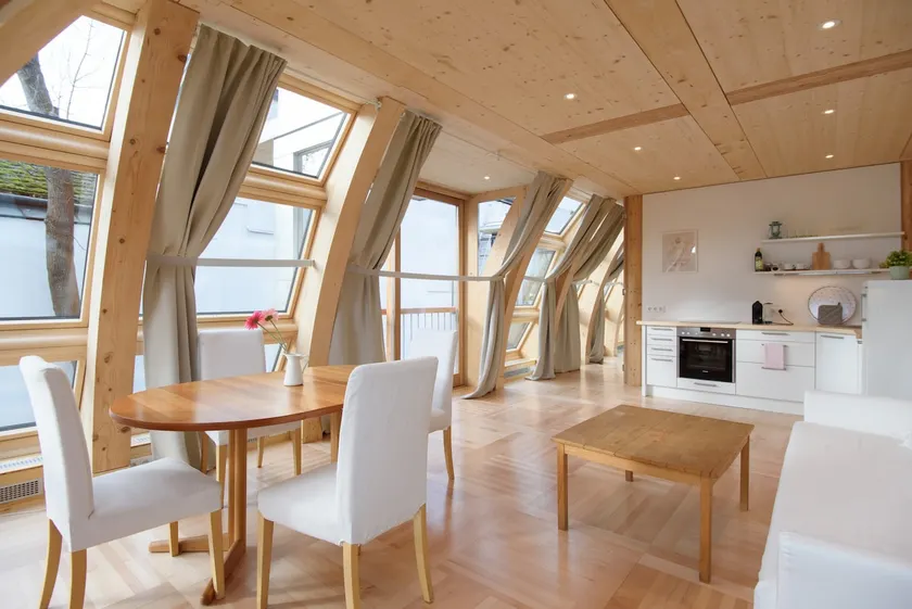 Sunny apartment near the U-Bahn (Top 2) - Image 1