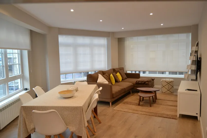Big flat near the Cathedral (10 min) - Image 1