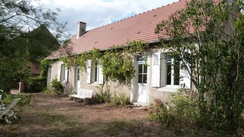 Cozy old farmhouse - Image 1