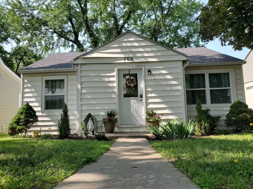 Saint Joseph's Cottage Inn - Image 1