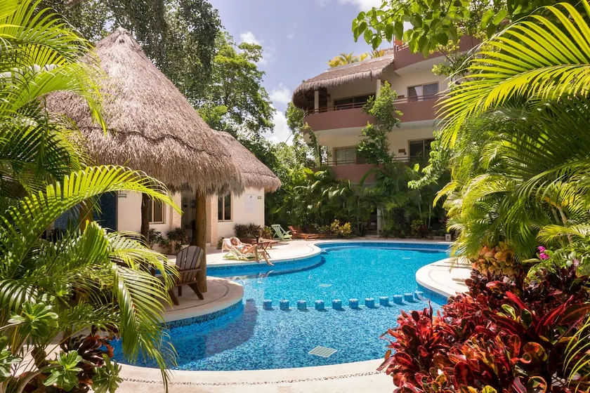 Boho Design, Main Floor, 2 Cozy Terraces, Jacuzzi - Image 1